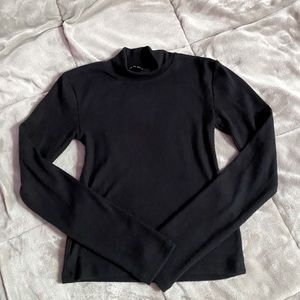 🖤3 FOR $12🖤 ZARA BLACK LONG SLEEVED TOP
